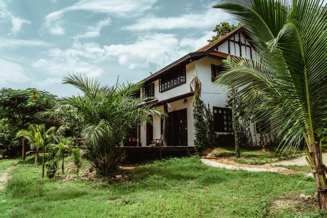 Atlas Valley (Adults Only) Pai Luaran gambar